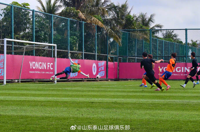 安卓iOS-克雷桑归队 热身赛山东泰山1:5不敌韩国龙仁